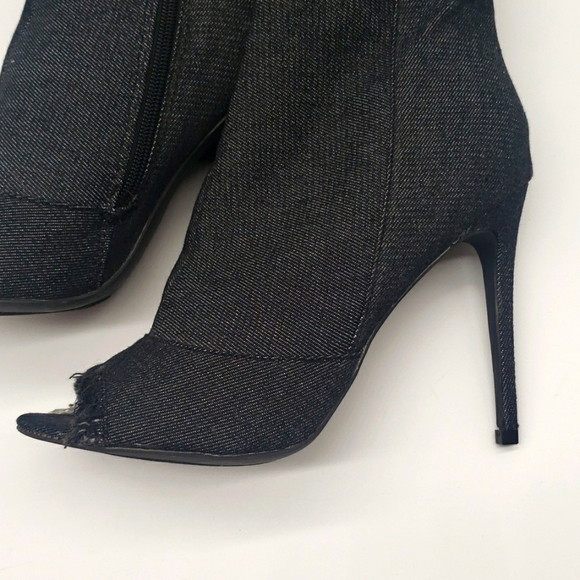 LILANA JEANS BOOTS SIZE 8 1/2 COLOR BLACK 30 INCHES TALL ( OVER THE KNEES BOOTS - Picture 11 of 13